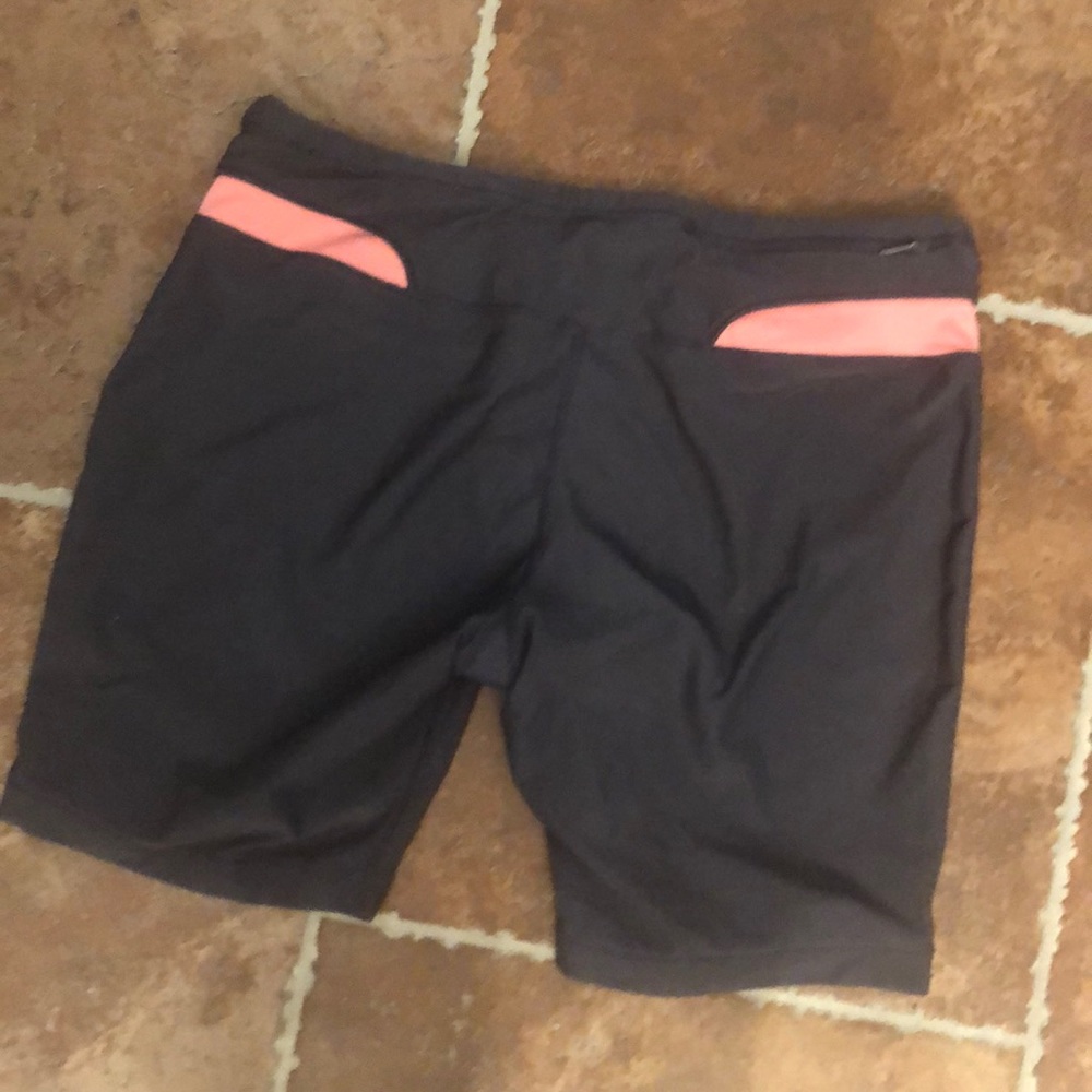 Running Shorts - Picture 3 of 4